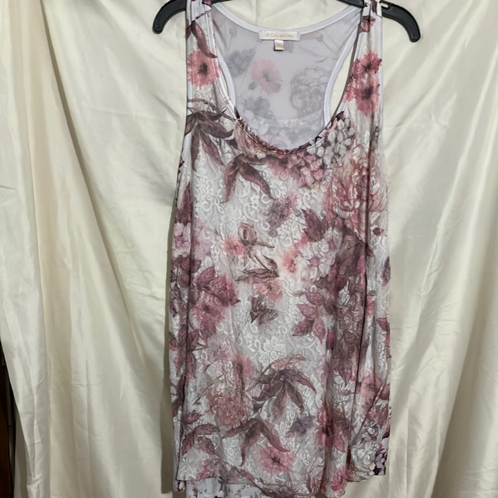 Womens sleeveless top